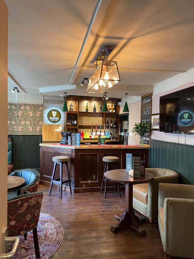 The Fountain Inn & Riverside Restaurant Okehampton Bagian luar foto
